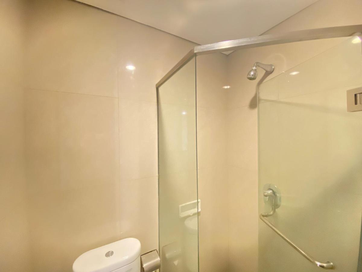 Deluxe & Well Appointed 2br At El Royale By Travelio * Bandung