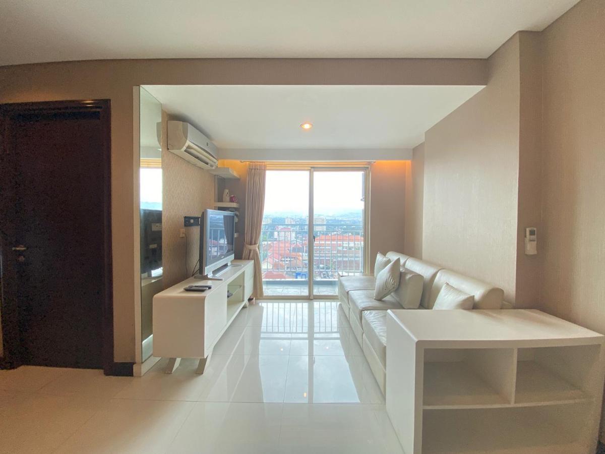 Deluxe & Well Appointed 2br At El Royale By Travelio Apartemen Bandung