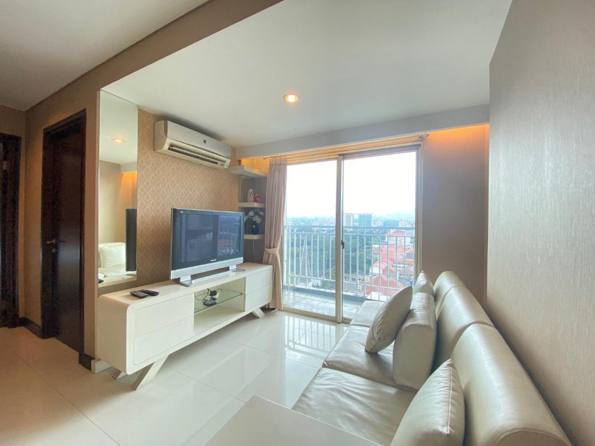 Deluxe & Well Appointed 2br At El Royale By Travelio Apartemen *