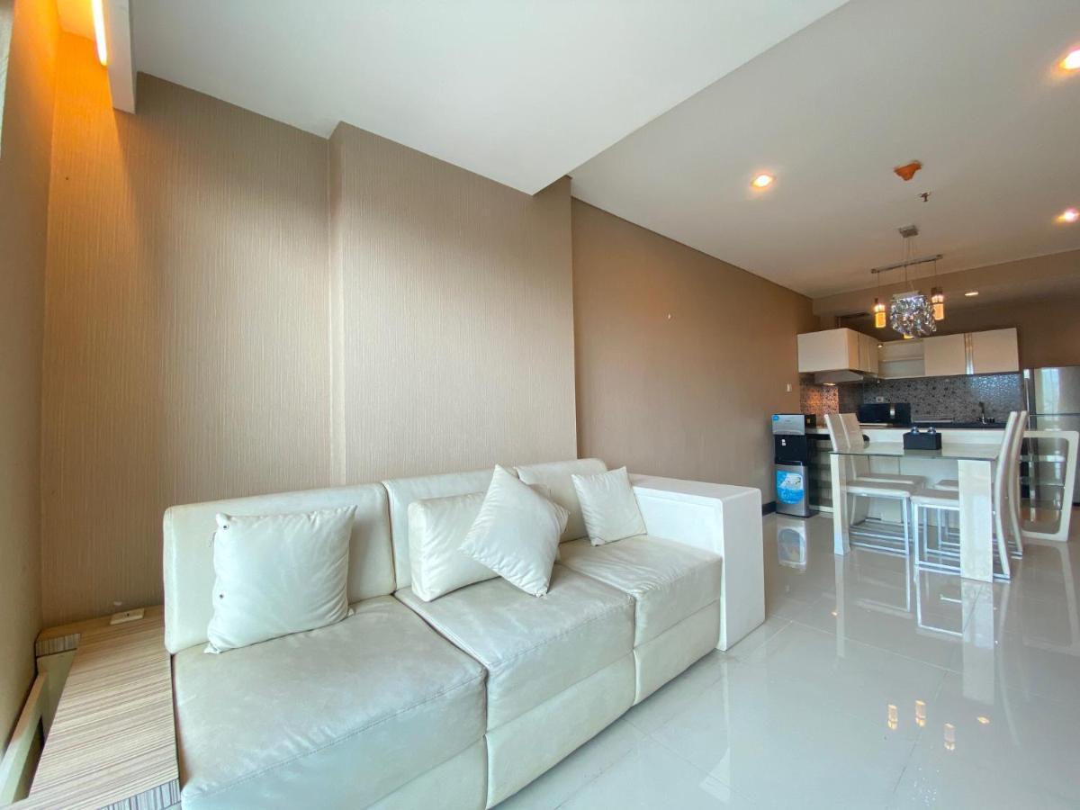 Deluxe & Well Appointed 2br At El Royale By Travelio Apartemen *